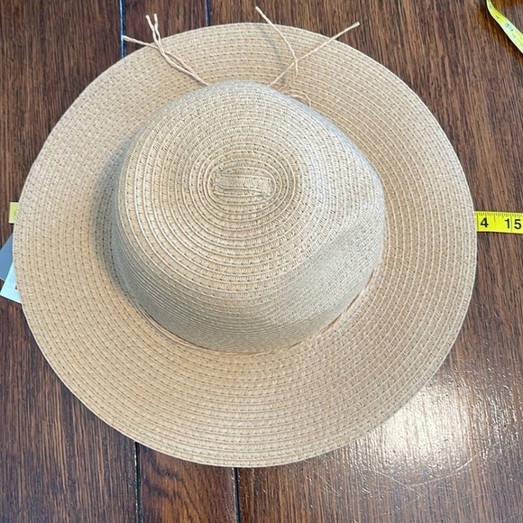 Style & Co Tan Straw Sun Floppy Beach Hat With  bow String tie Adjustable - Picture 8 of 10